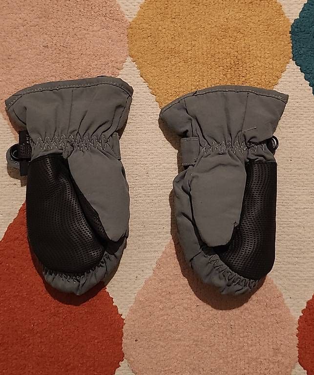 Kinderhandschuhe: Fäustlinge – Gebraucht aus Zürich von barbara063 1