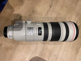 Canon EF 200-400mm F4 mit 1.4x converter wie neu