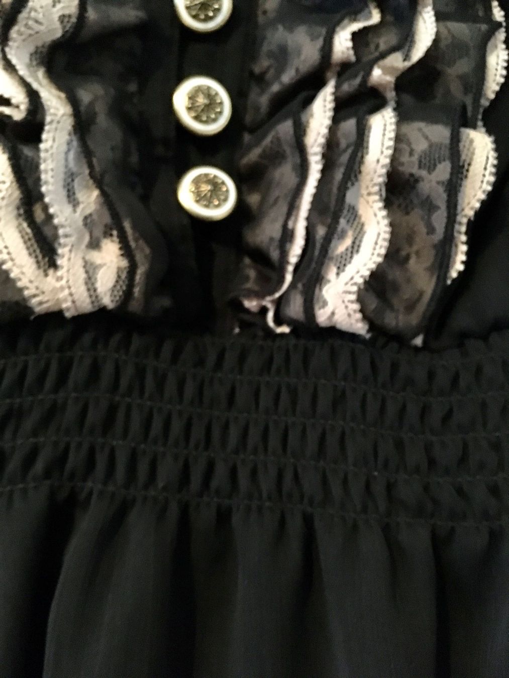 H&M Camicette: Bluse Gr. 42 - 44 schwarz mit Rüschen!!! – Usato da Bellinzona venduto da ModaLugano 6
