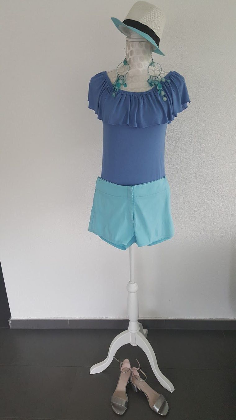 Pantaloni: Shorts 34/pantaloncini 38 – Usato da Magden venduto da stricklady 1