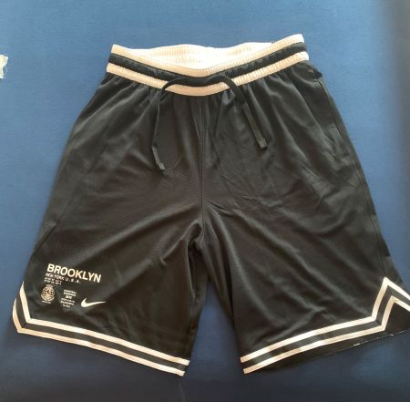 Shorts von Nike, Brooklyn, Grösse M