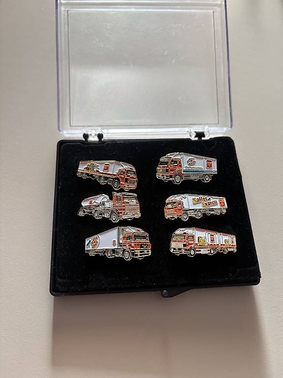 Placchette & Badge: LKW Coop Pin – Usato da Aristau venduto da PP_swiss 1