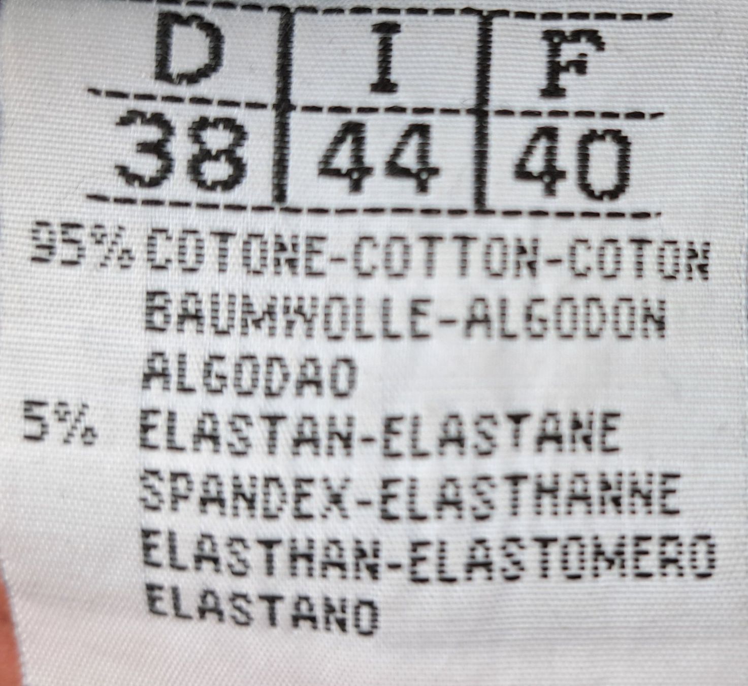 Jeans: Bequeme schwarze Hose Gr. 38 Jeans Tess – Difettoso da Gysenstein venduto da joshuas81 5