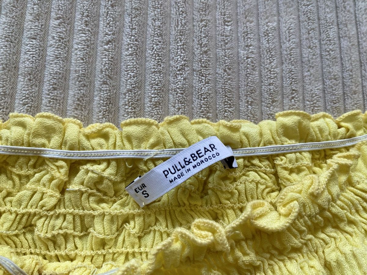 Pull&Bear Top: Pull&Bear Crop Top Oberteil Puffer Gelb Yellow Bluse Gr. S – Usato da Langnau am Albis venduto da cynthia.jolene 3
