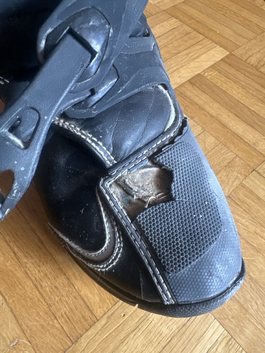 Fox Scarpe da uomo: Bottes moto Fox taille 45 usées  – Usato da Blonay venduto da Adrien_Pedro 6
