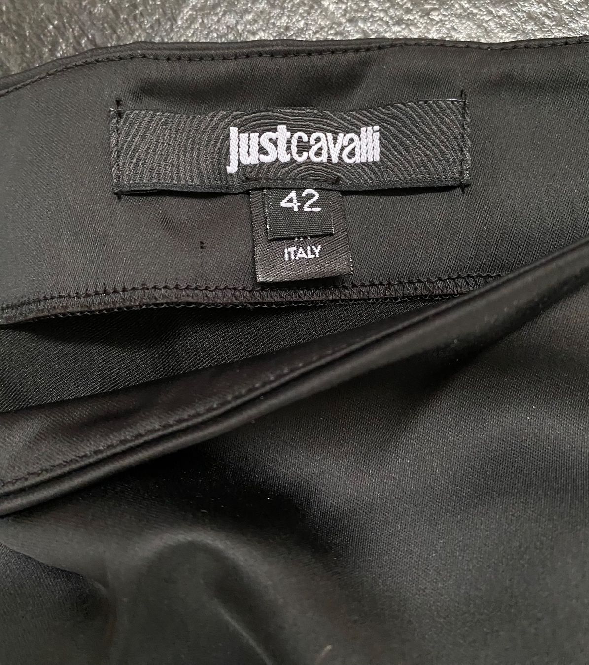 Roberto Cavalli Gonne: Bleistiftrock Just Cavalli NEU – Nuovo (secondo la descrizione) da Chur venduto da simhofstr 6