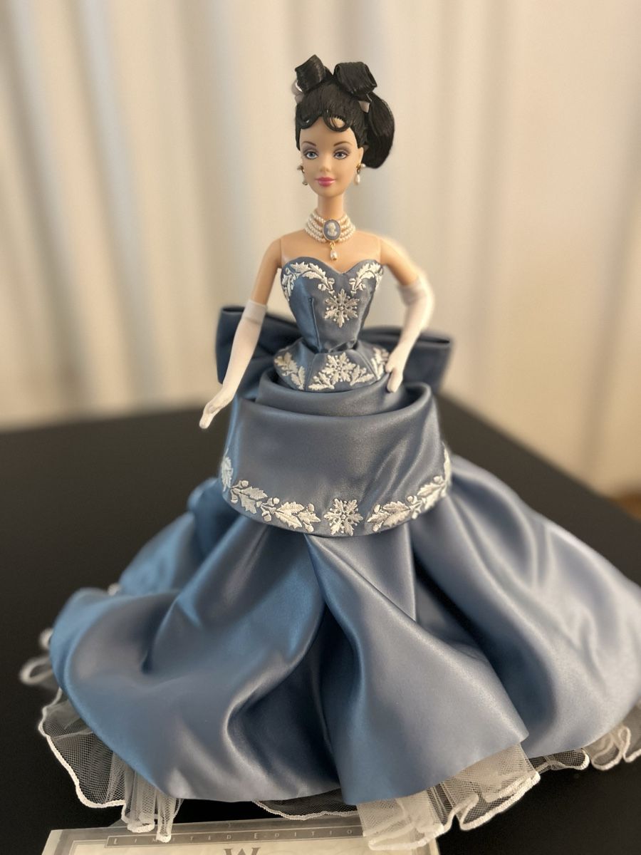 Bambole: Barbie Wedgwood die 1. /2000 – Usato da Thalwil venduto da Centrone