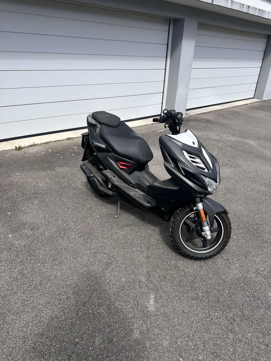 Scooter: Yamaha Aerox – Usato da Biel/Bienne venduto da Supermoto8 1
