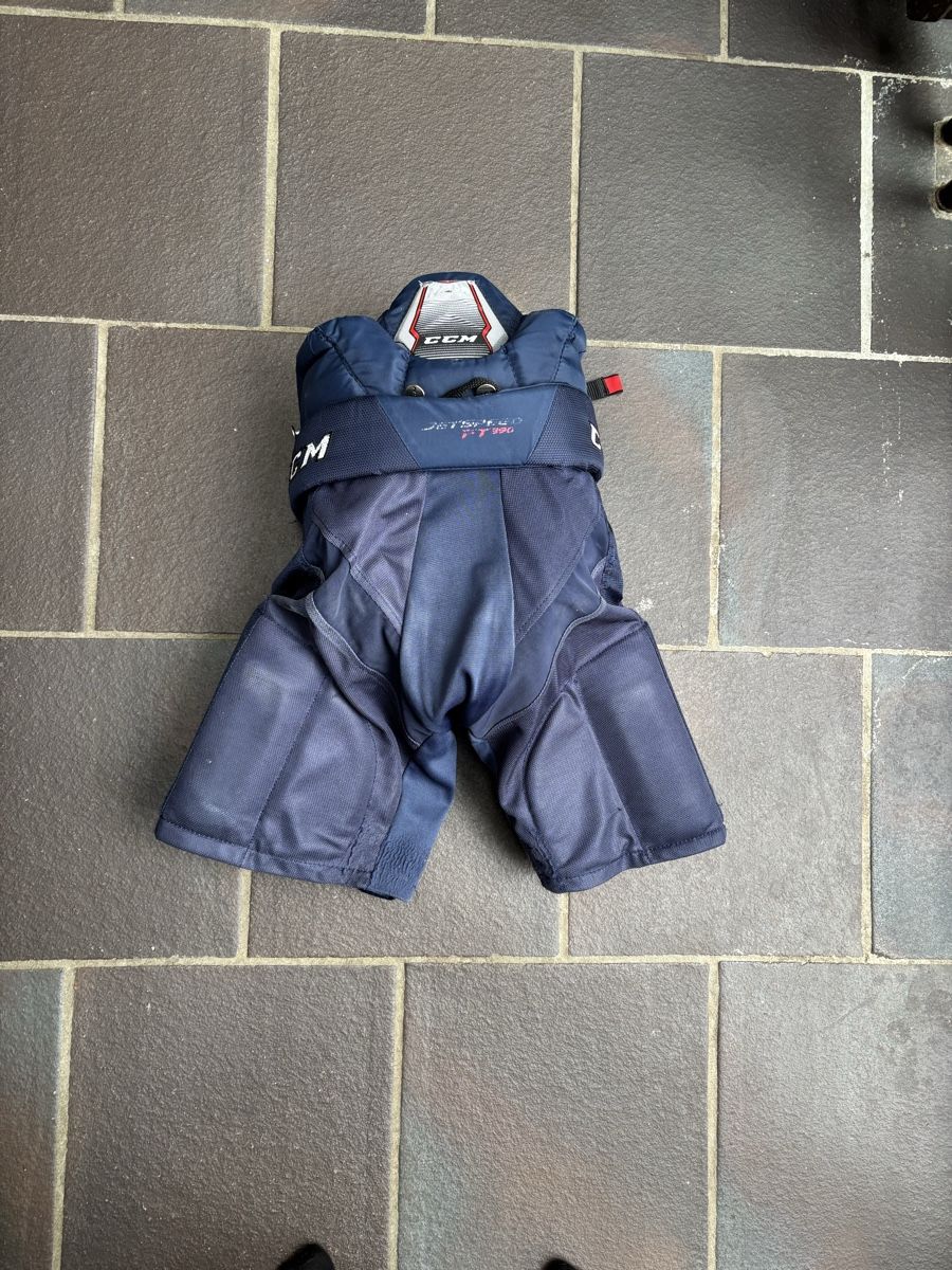 Ccm Schutz & Schoner: CCM Jetspeed Ft 390 Eishockey Shutzhose  – Gebraucht aus Winterthur von niemim 4