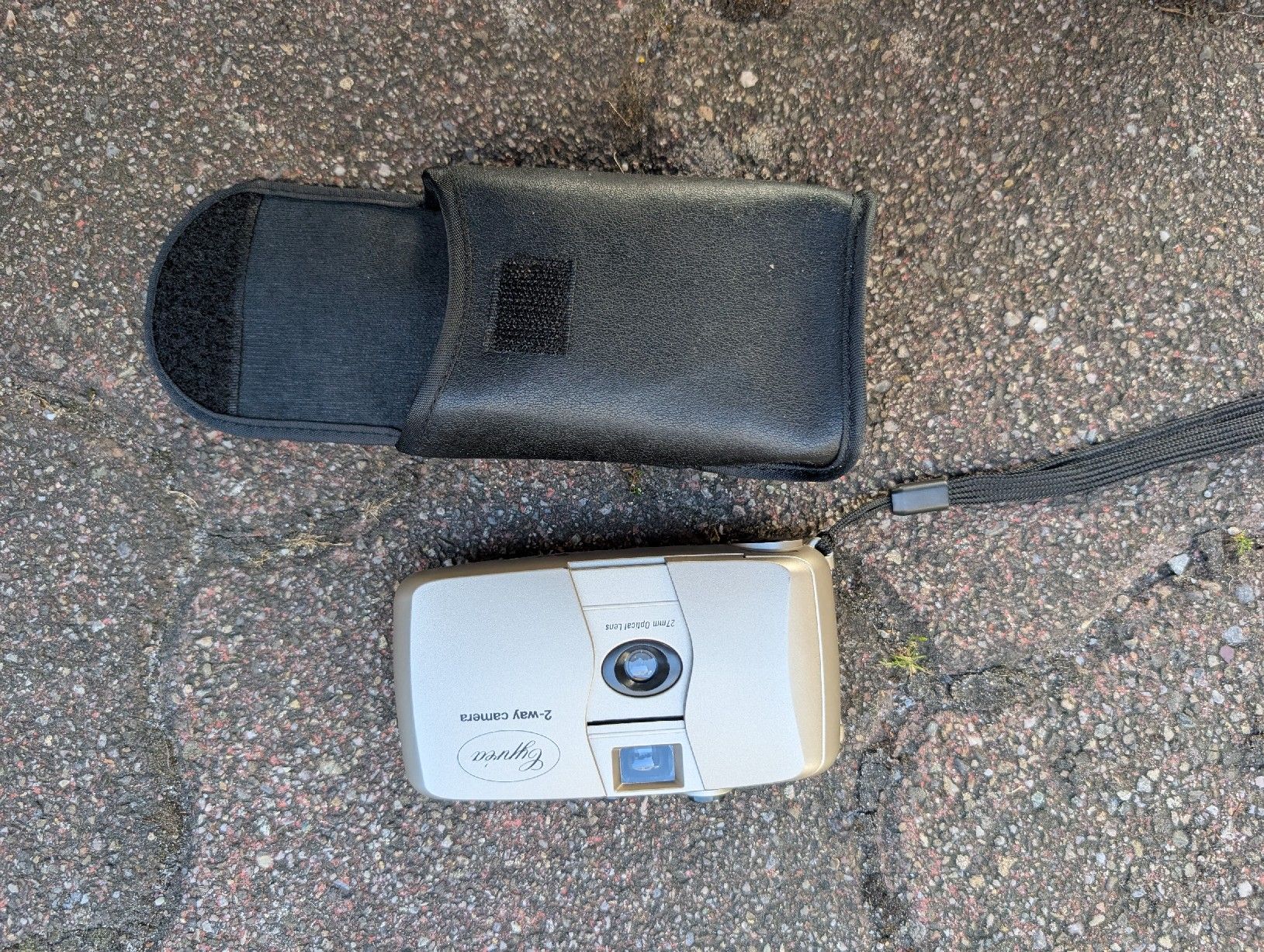 Fotocamera: Lyra 2-way Camera in Ledertasche mit Anleitung. – Usato da Brugg AG venduto da kreisstrom 1