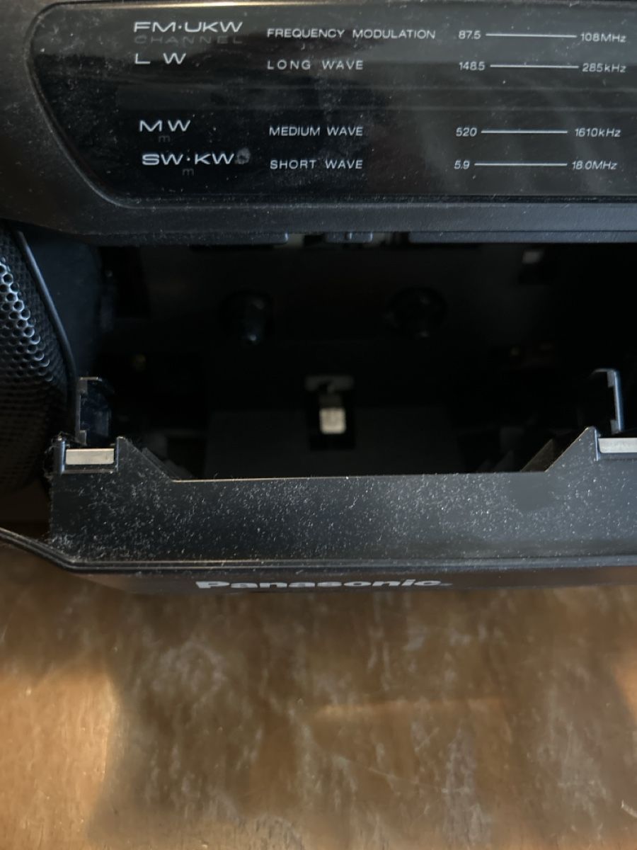 Panasonic Radios: Panasonic RX-FT570 Radio Cassette – Défectueux à Caslano par iguidice01 8