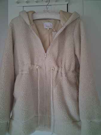 Flauschige Lieblingsjacke für Mamas 