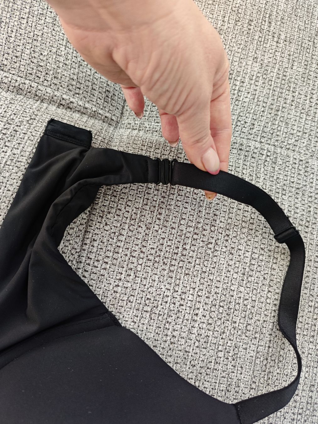 Altra biancheria intima: Bra, size 85C, black, great condition – Usato da Zürich venduto da alu_dzr7 1