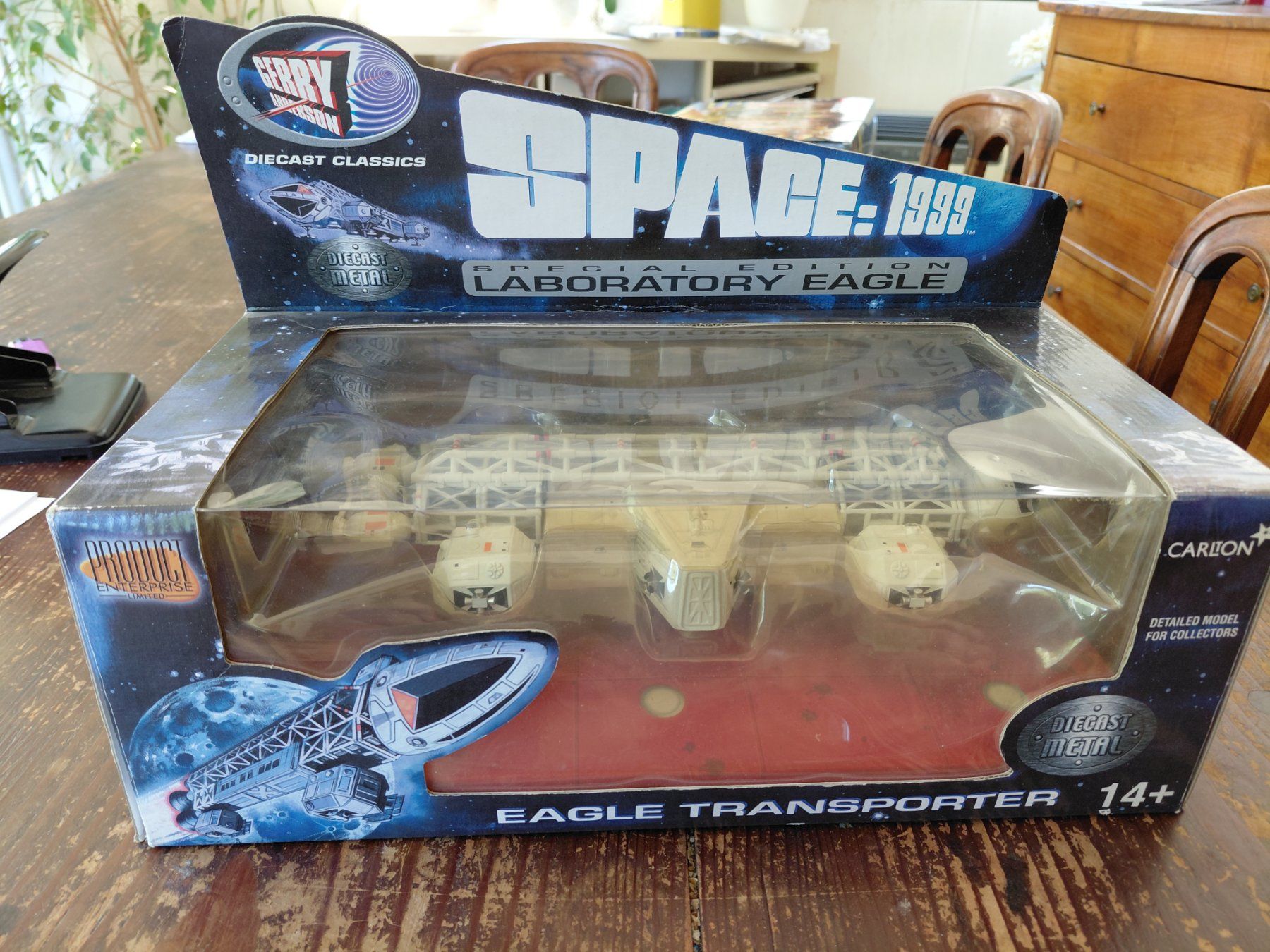 Giocattoli: Space 1999 – Eagle Laboratory Eagle – Nuovo e nell'imballaggio originale da S. Vittore venduto da Gmg70