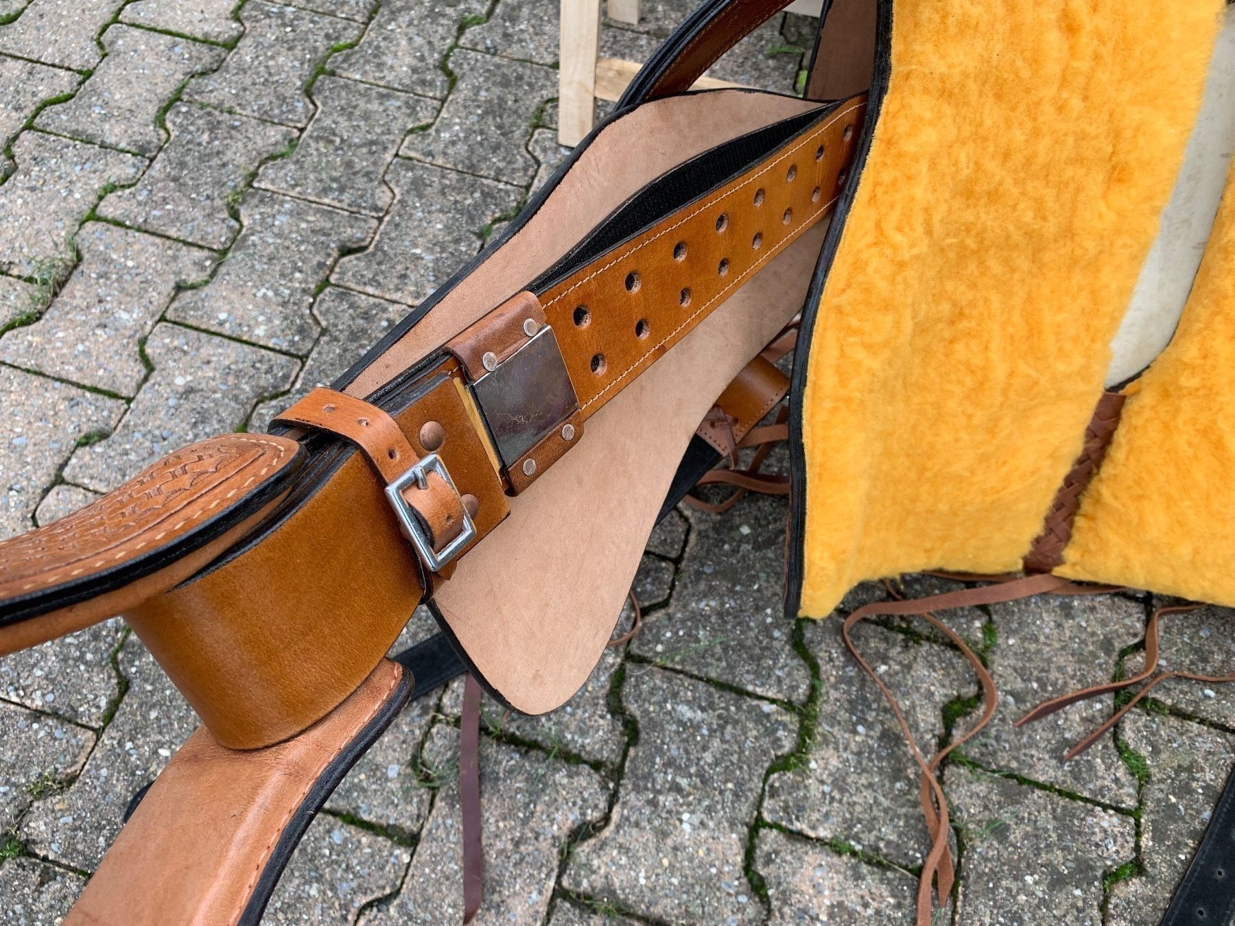 Selle & Accessori: sehr schöner Westernsattel – Usato da Feldbach venduto da Fea1 9