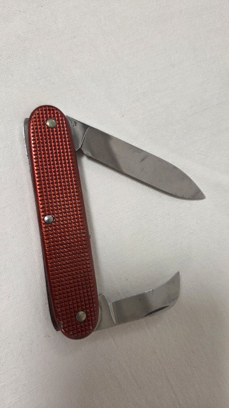 Victorinox Coltelli tascabile: Victorinox Old Cross 2 lames – Usato da Ecublens VD venduto da Moun 3
