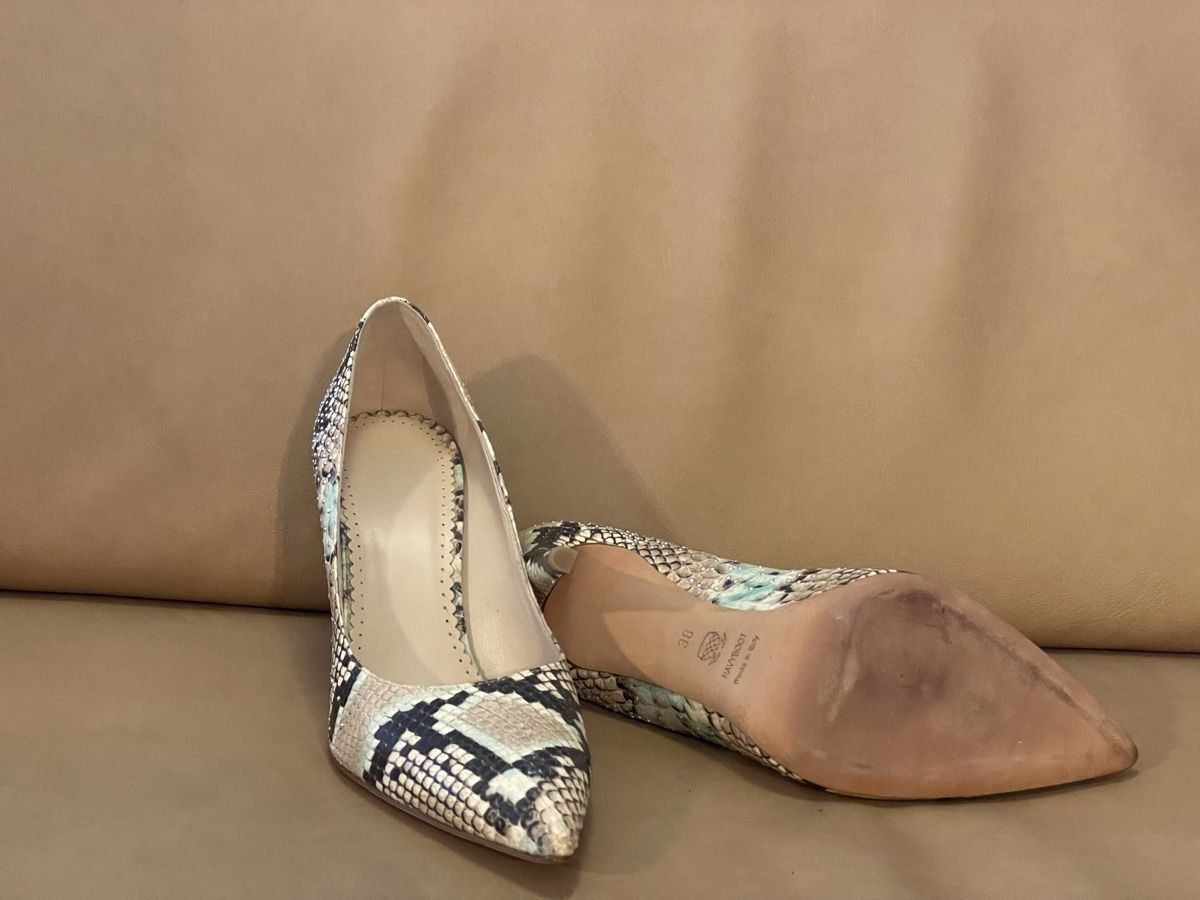 Navyboot Scarpe da donna: NAVYBOOT Leder High Heel Snake Print – Usato da Corcelles NE venduto da gingerbrain