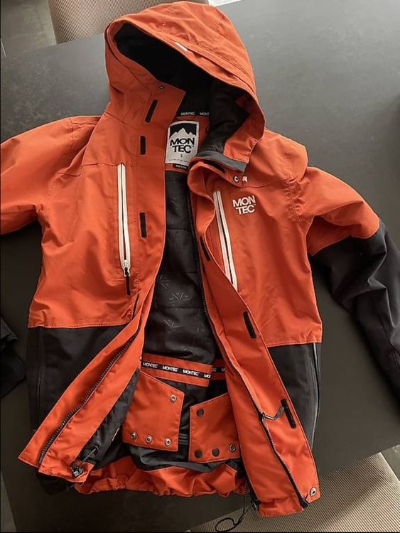 veste Montec taille S (Gebraucht) in Tramelan für CHF 60 – mit