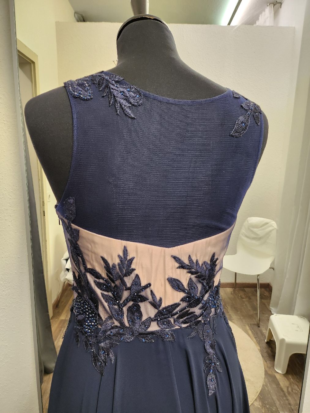Kleider: lang kleid – Neu (gemäss Beschreibung) aus Uster von VMT. 1