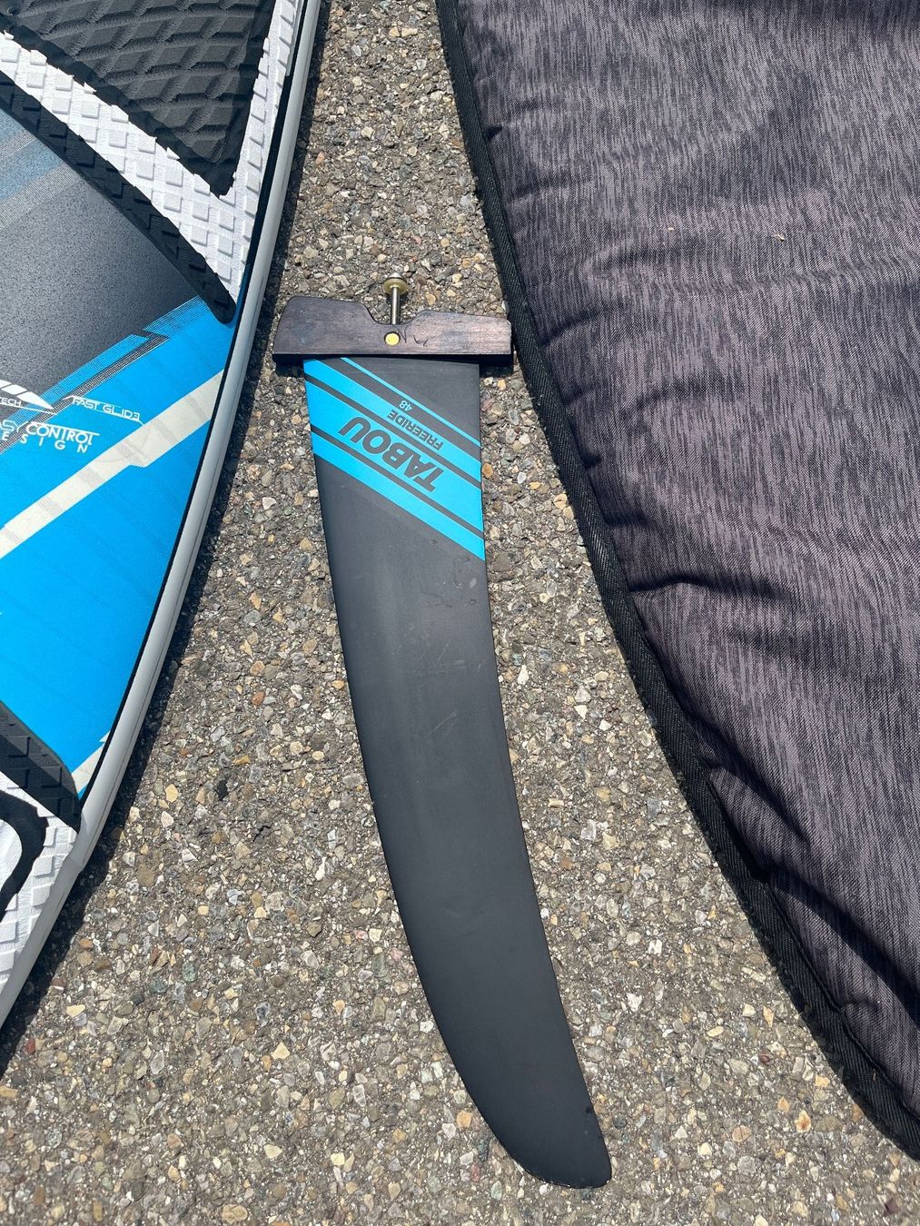 Tavole da surf e di nuoto: Surfbrett Tabou Rocket CED 145Liter (Jg ca.2019) – Usato da Rorbas venduto da Retorut 3