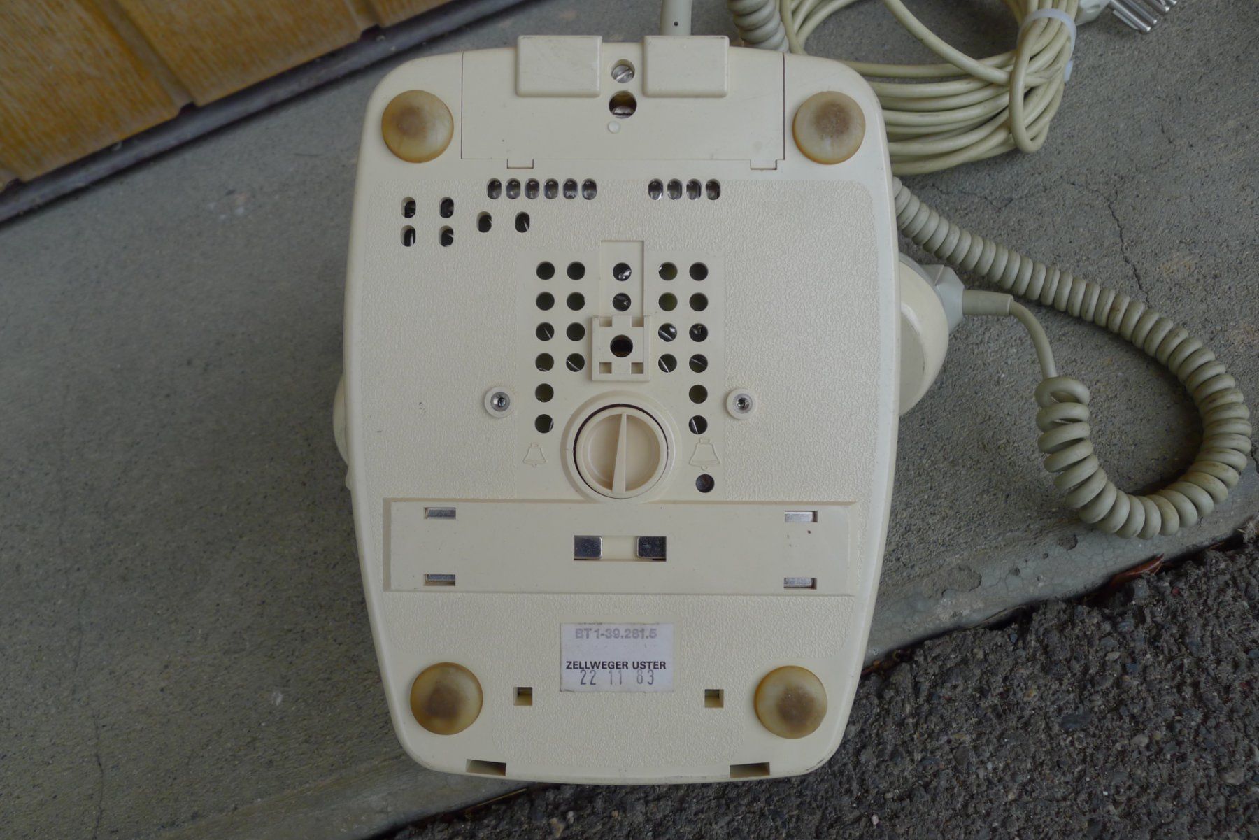 Telefoni: Telefon  von Zellweger Uster – Usato da Steffisburg venduto da Gswiss 2