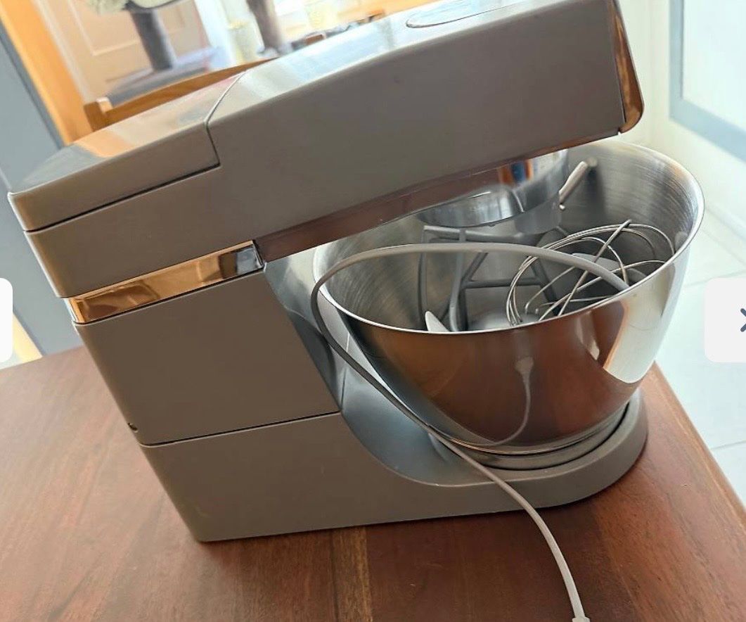 Küchengeräte: Kenwood Küchenmaschine – Gebraucht aus Wolfwil von meli_732 2