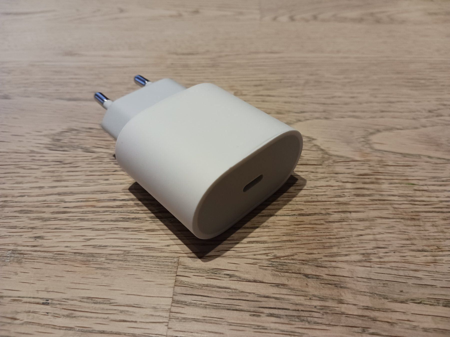 Caricabatterie: 20W Schnell ladegerät iphone Restposten – Nuovo (secondo la descrizione) da Kirchdorf AG venduto da Lionstein 2