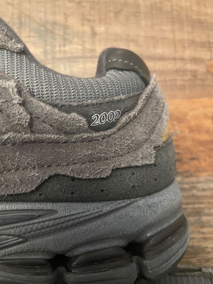 New Balance Herrenschuhe: New Balance 2002r – Gebraucht aus Zollikerberg von max_k8gv 2