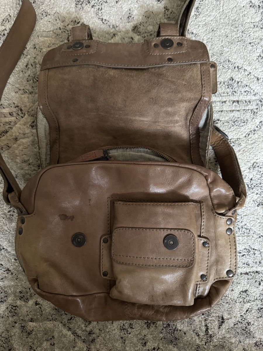 Aunts & Uncles Sacs femmes: aunts&uncles Tasche Leder – D'occasion à Rüti ZH par make 2
