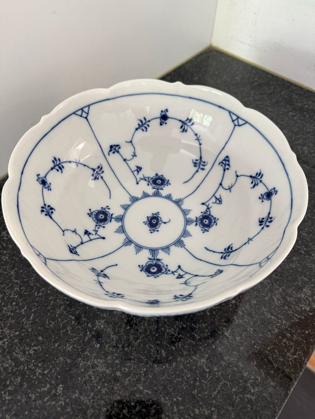 Royal Copenhagen Coupes: Royal Coppenhagen Servierschale – D'occasion à Schaan par ali_km9b