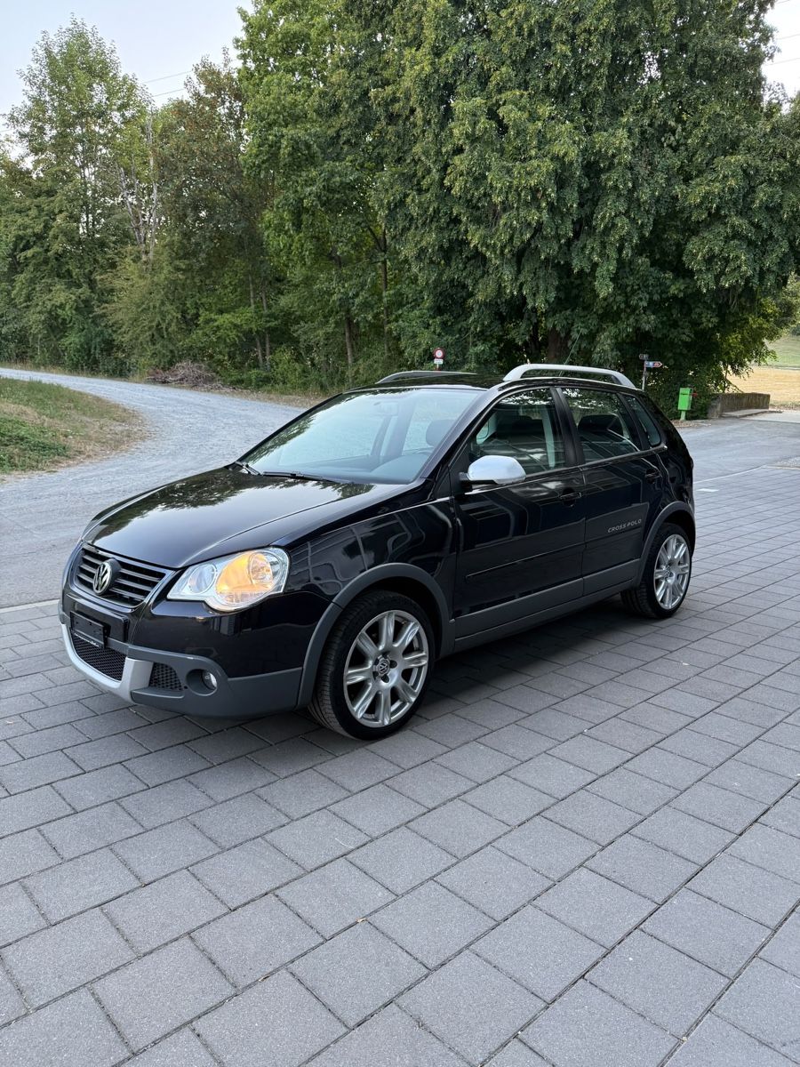 VW Autos: Vw cross polo – D'occasion à Zetzwil par opc01