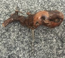 Rustikaler Flaschenöffner aus Holz - ein Unikat! Neuwertig