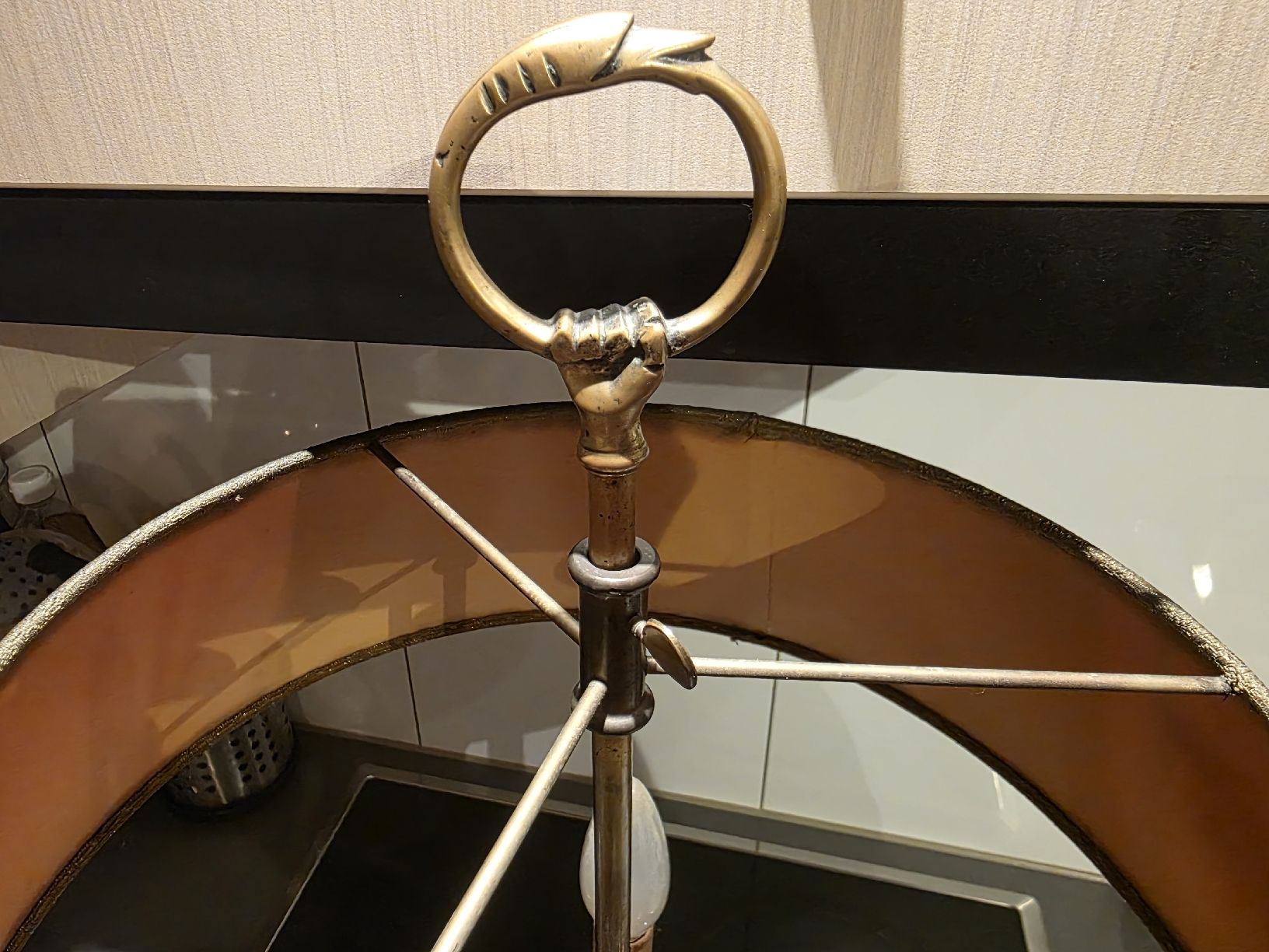 Lampade: Öllampe Tischlampe antike Lampe – Usato da Grossaffoltern venduto da kaefer14 2
