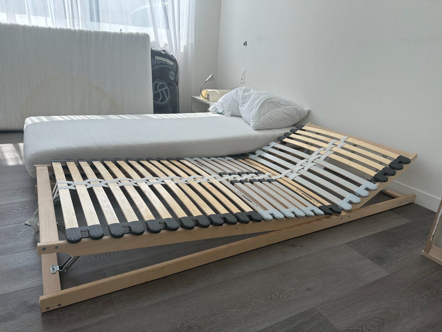 Reti a doghe: Lattenrost verstellbar mit Matratze 90x200 – Usato da Ebmatingen venduto da ezp_6qq6