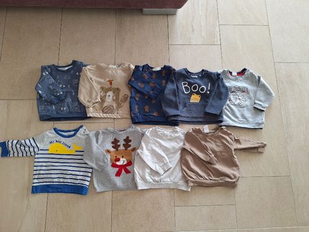 Pullis/ Sweatshirts Gr 68/74 je 3 CHF