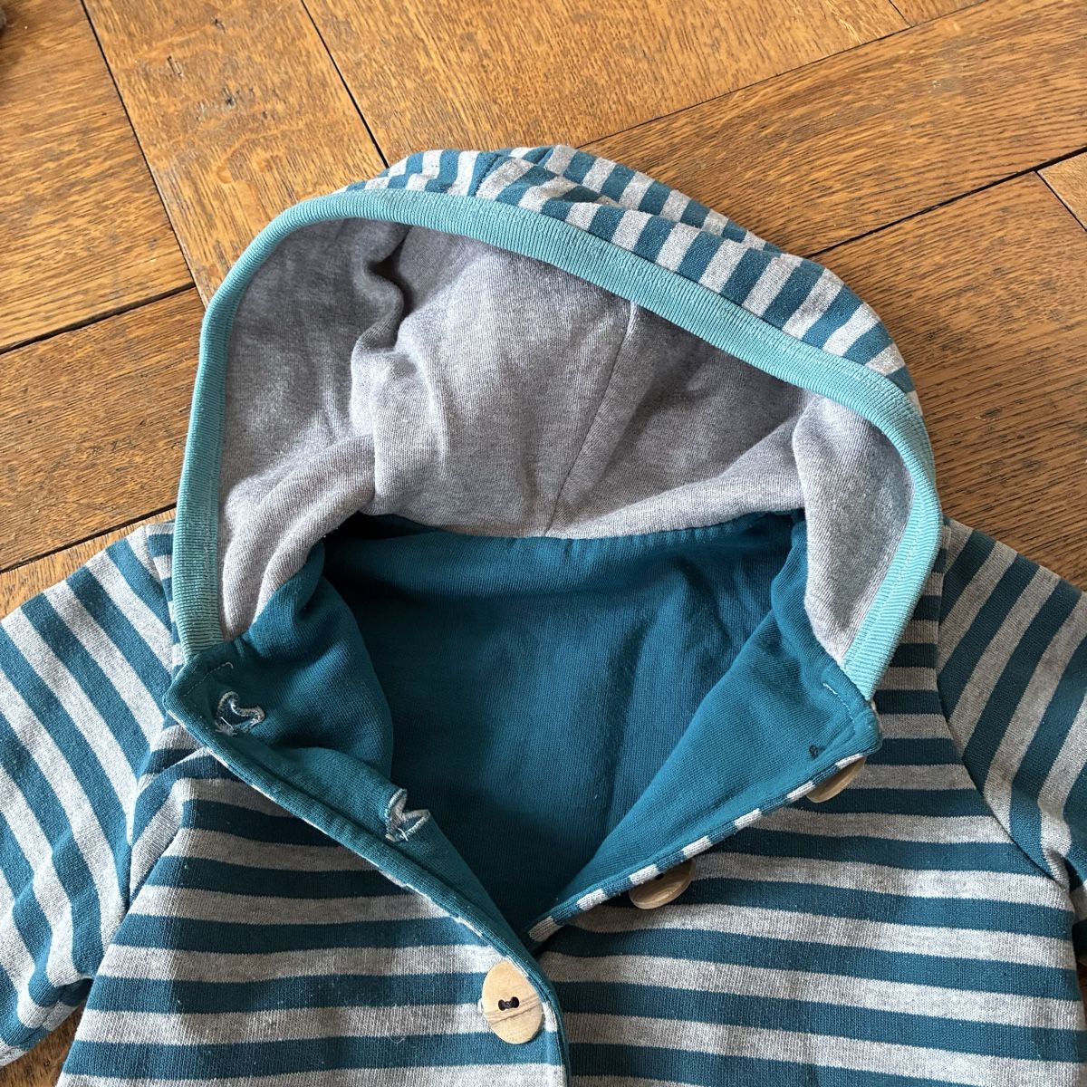 Maglioni & Felpe: Jäckchen/ warmer Pullover Grösse 104 – Usato da Winterthur venduto da bunteperlen 1