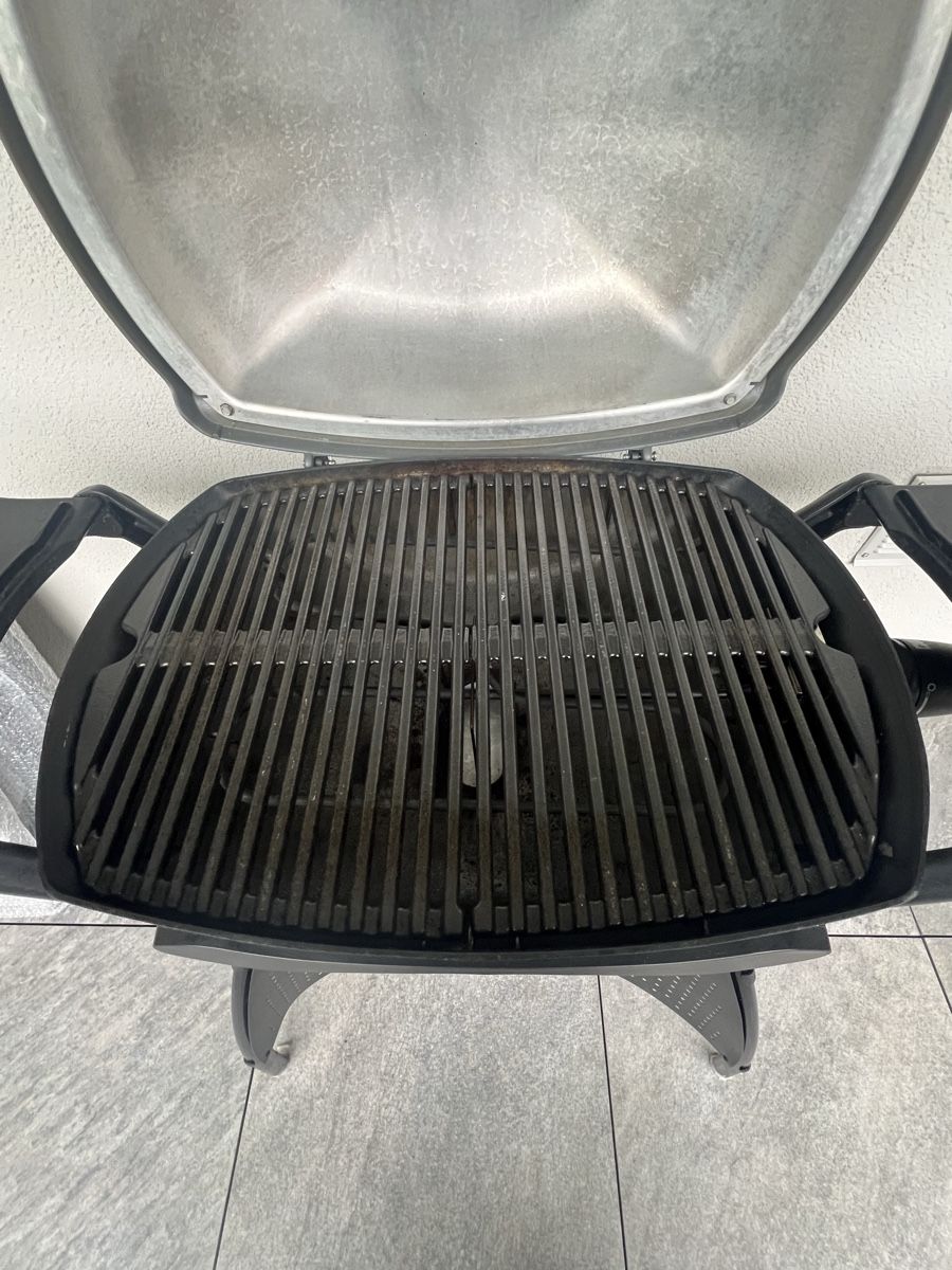Griglie: Weber Elektrogrill Q2400 – Usato da Walchwil venduto da JJ30 2