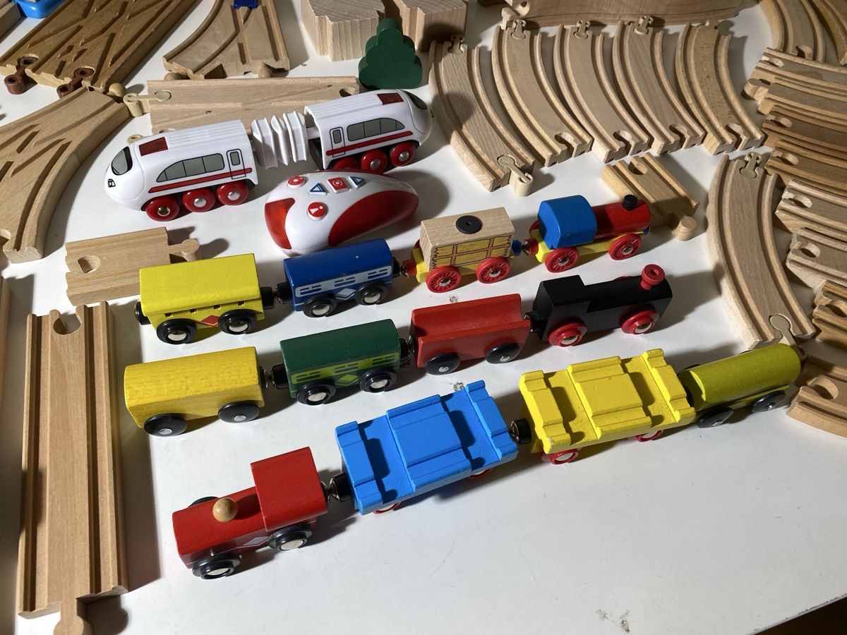 Giocattoli: Holzeisenbahn Brio ect…. – Usato da Winterthur venduto da ben_9vxx 3