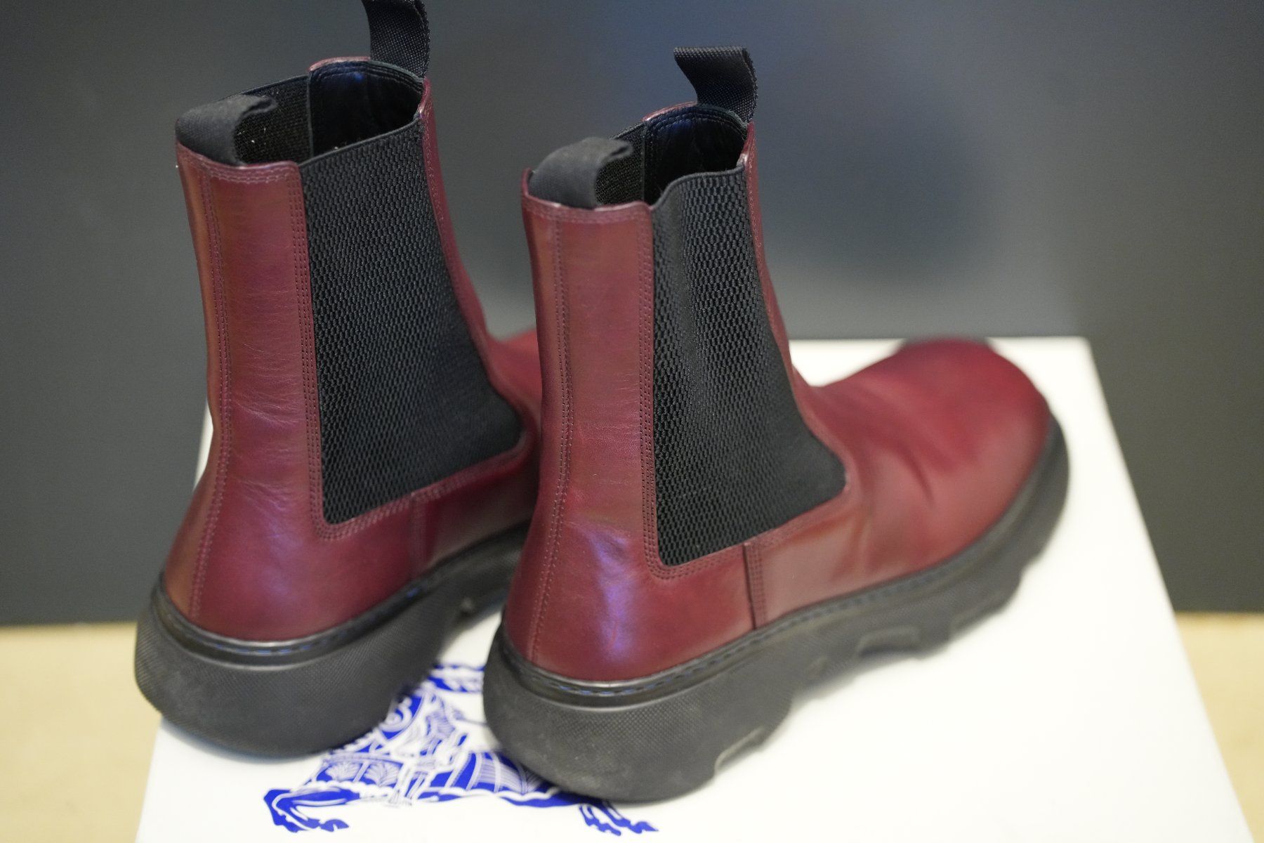 Burberry Scarpe da uomo: Burberry Chelsea Boots - 42 – Usato da Neuchâtel venduto da yan_lq56 4
