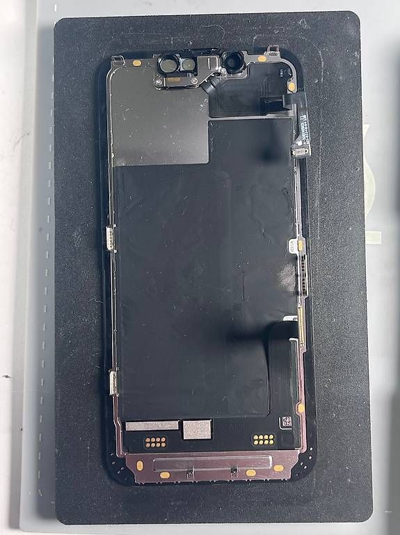 Monitore: iPhone 13 Mini | Original Display | Pulled – Gebraucht aus Widnau von collynrefurb 2