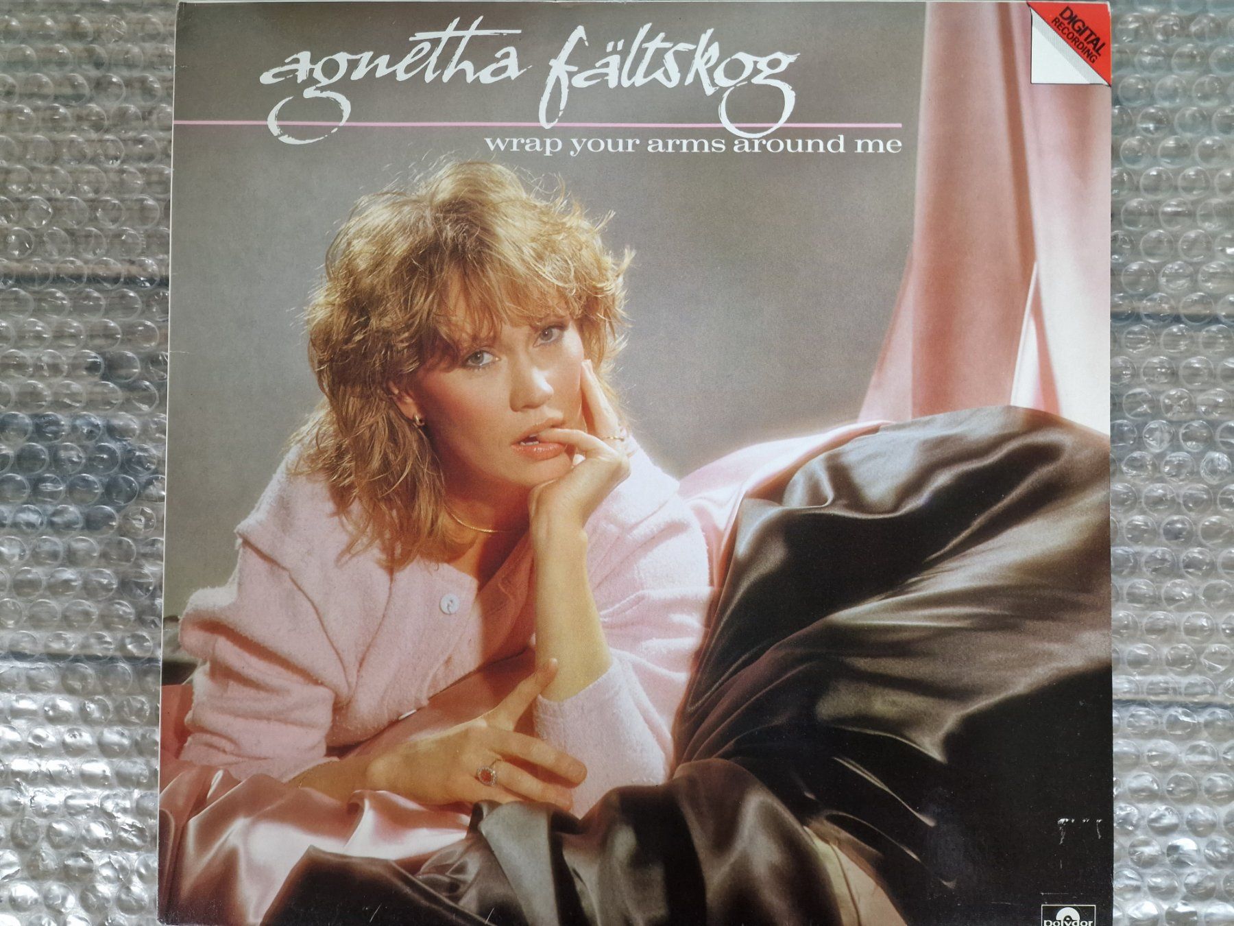 Dischi in vinile: Agnetha Fältskog LP – Wrap Your Arms Around Me – Usato da Root venduto da atelier22