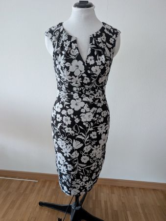 Adrianna Papell floral dress, black & white, size 6/34