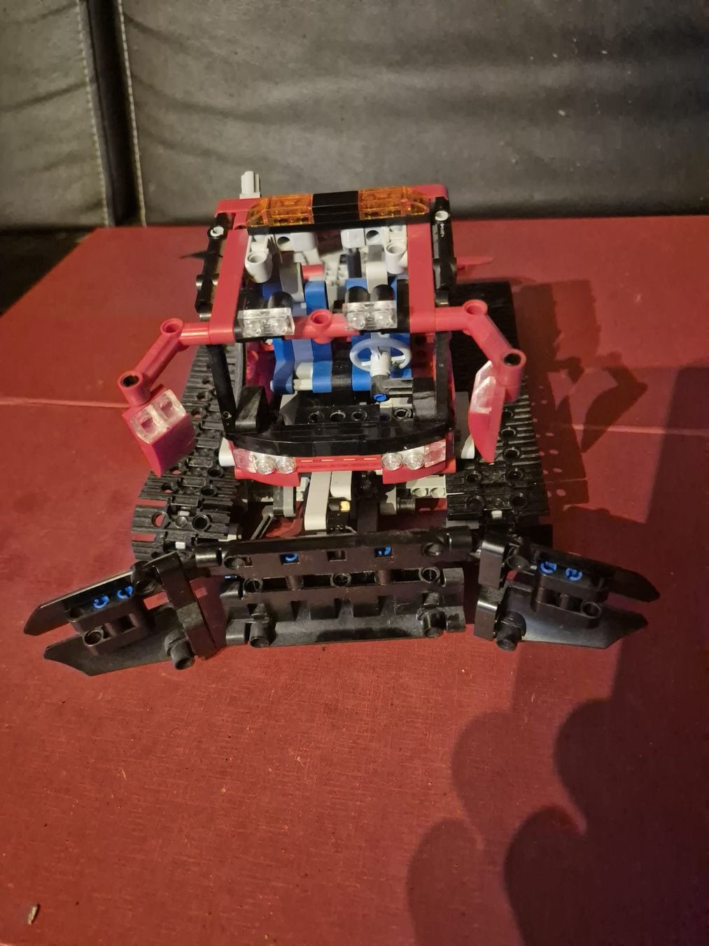 Technics Kit di costruzioni: Lego Technic Dameuse de Piste 8263 – Usato da Penthalaz venduto da cel_zv7p 2