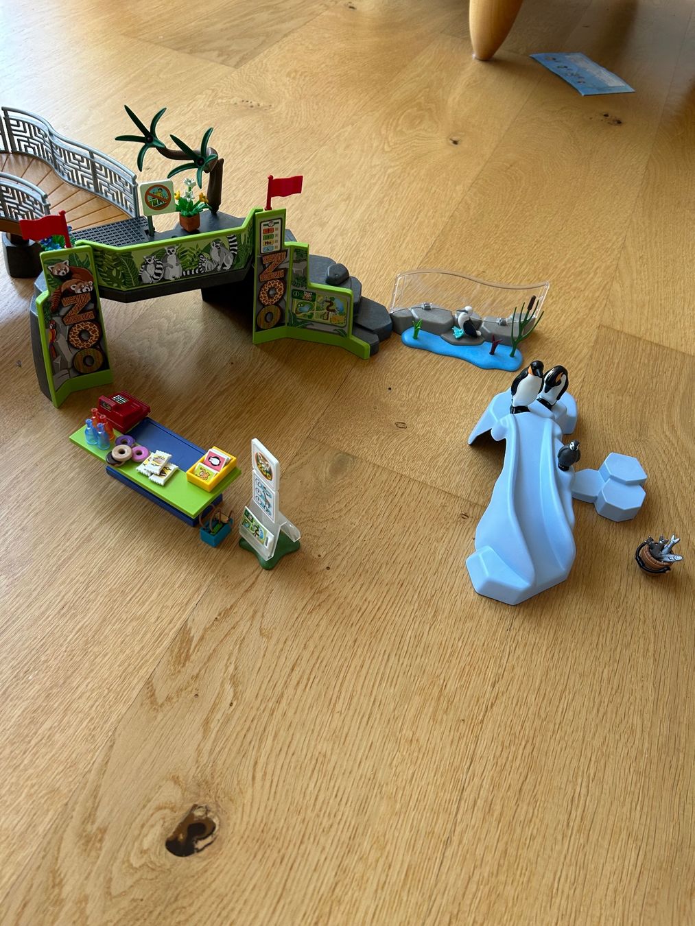 Playmobil Giocattoli: Playmobil Zoo & Löwengehege – Usato da illnau venduto da sweet83 1
