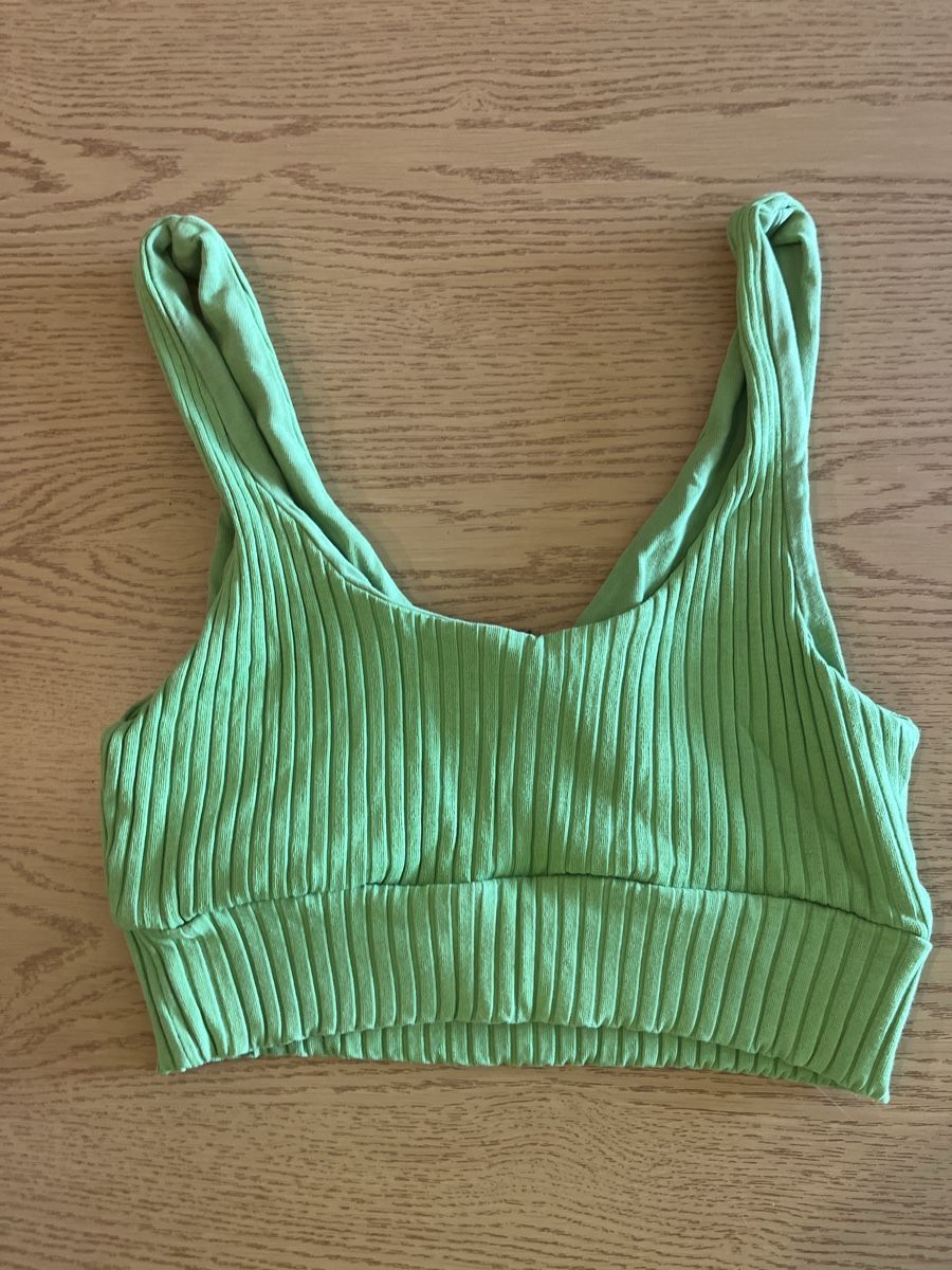 Kleiderpakete: Lots 4 tops – Gebraucht aus Courgenay von tat_w5vc 1