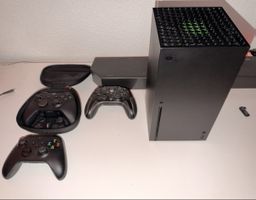Xbox Series X + pro Controller Version 2