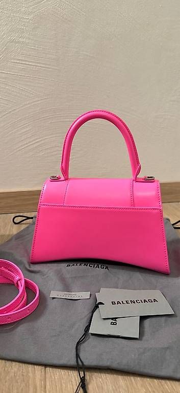 Balenciaga Borse da donna: Sac Balenciaga Hourglass S – Nuovo (secondo la descrizione) da Crissier venduto da don_2hmf 2