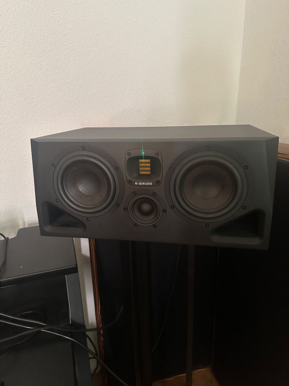 Adam Audio Casse acustiche: Adam Audio a77h (2x speaker) – Usato da Basel venduto da ast_tbh8