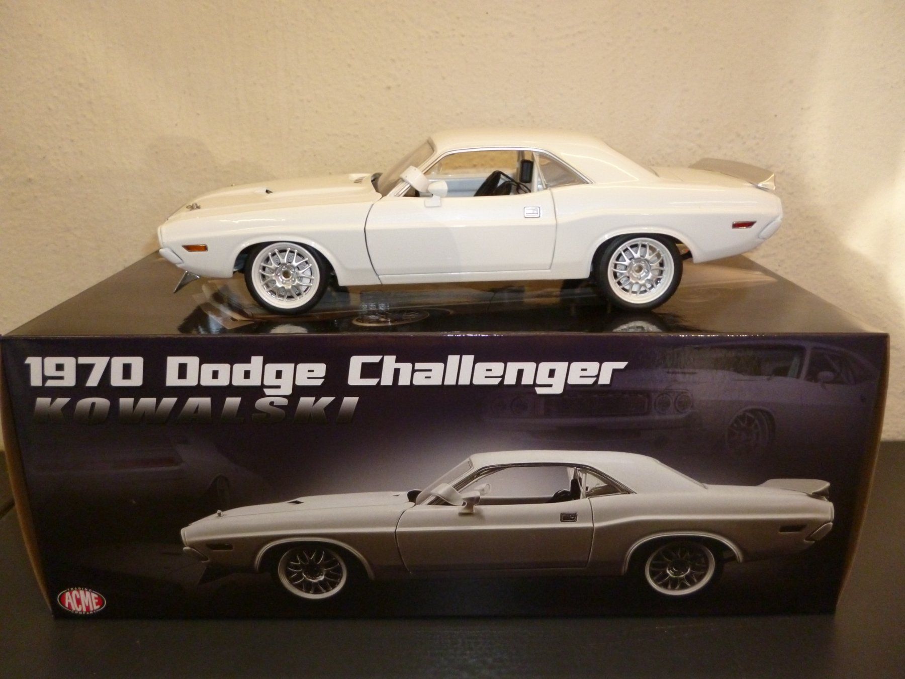 Dodge Modellautos: Dodge Challenger 1970 "Kowalski" 1:18 ACME – Neu und originalverpackt aus Niederwil SG von Kaicorner03