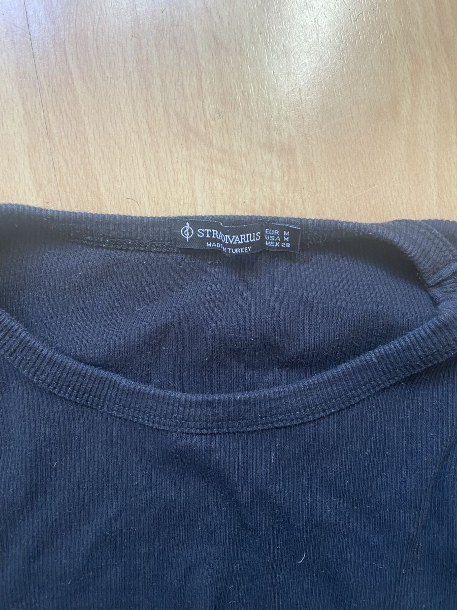 Maglioni & Felpe: Schwarzes Langarmshirt  Gr. M – Usato da Bern venduto da sam_vln5 2